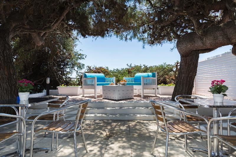Ticho'S Greenblu Hotel كاستيلانيتا مارينا المظهر الخارجي الصورة